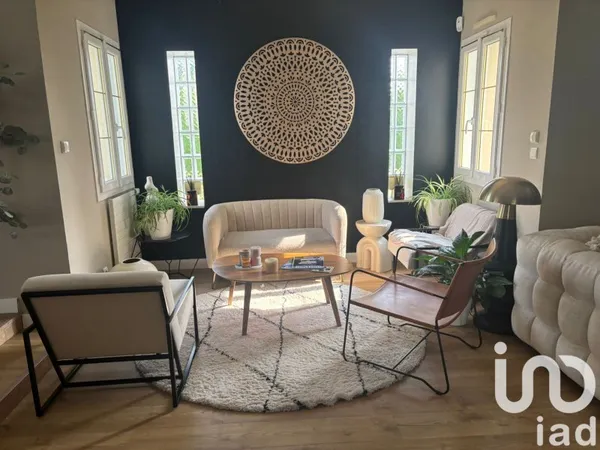 Maison 5 pièces 226 m²