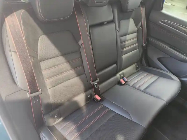 Renault Arkana mild hybrid 140 edc fap - 22 — photo 27