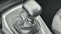 Peugeot 2008 1.2 PureTech 100ch S&S Active Pack — photo 14