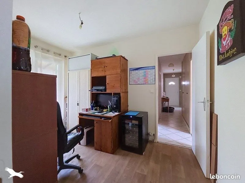 Photo 3