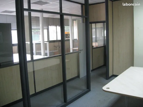 A VENDRE bureaux 134m2 CANNES la BOCCA centre