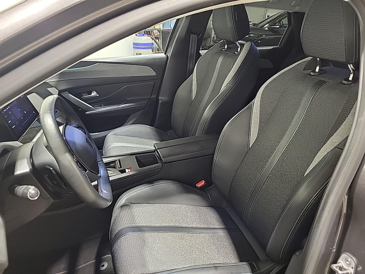 Peugeot 308 sw bluehdi 130ch s&s eat8 allure — photo 10