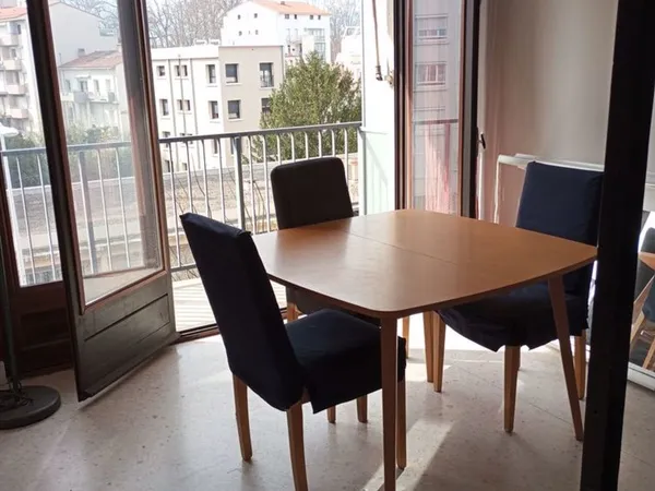 T1 36 m2 meublé quartier résidentiel centre Perpignan