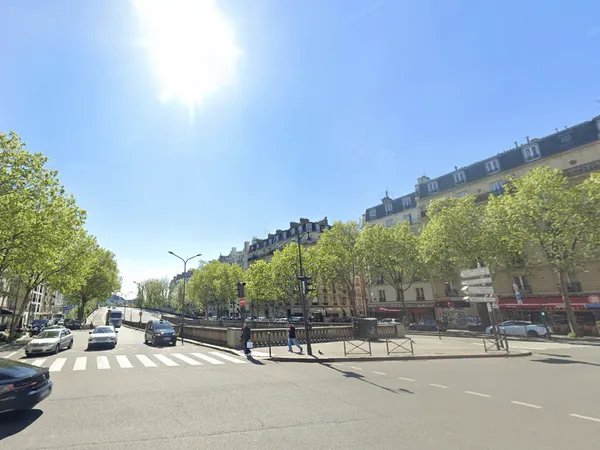 Boutique 328 m²