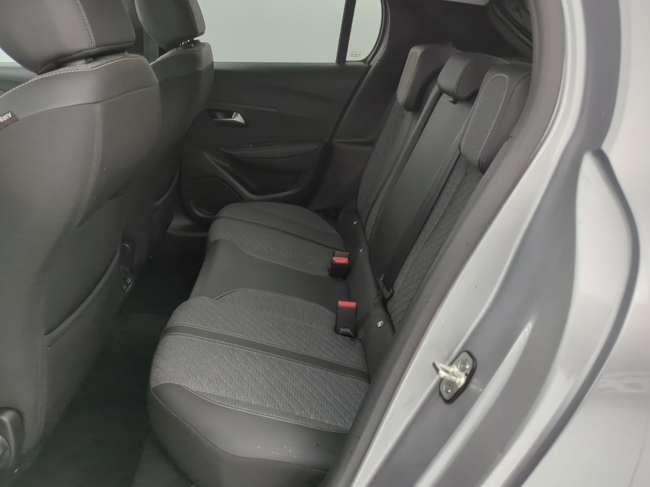 Peugeot 208 puretech 100 s&s bvm6 allure — photo 10
