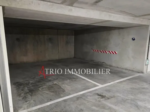 Parking 12 m²