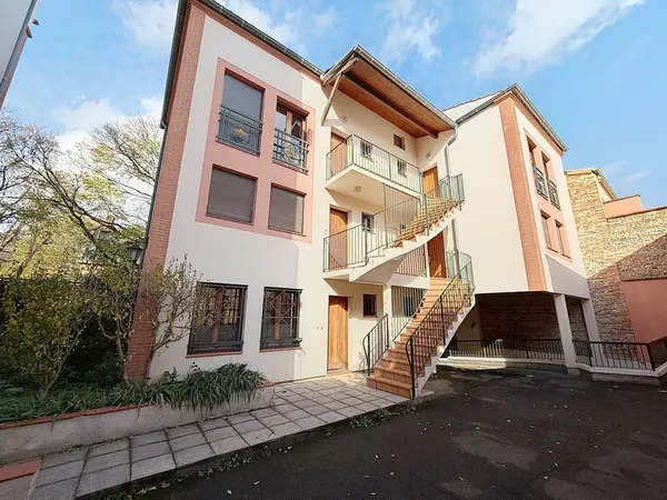 Appartement T2 avec place de parking et cave