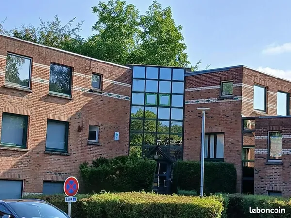 Bureaux 176 m²