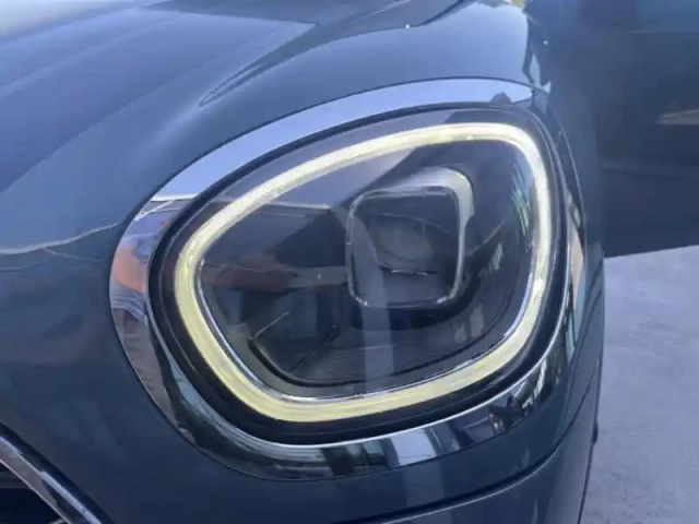 Mini Countryman cooper se 125ch + 95ch edition premium plus all4 bva6 — photo 10