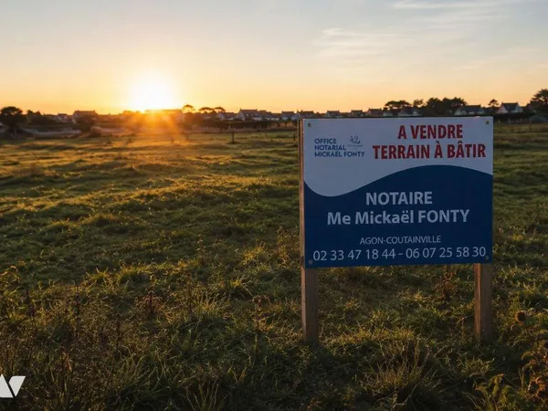 Terrain 736 m²