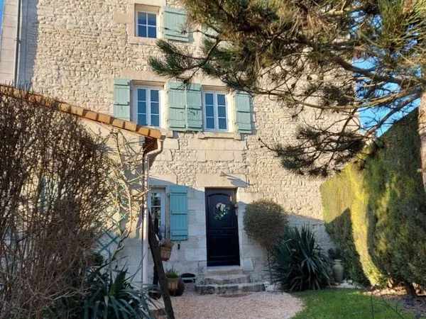 Maison 7 pièces 160 m²