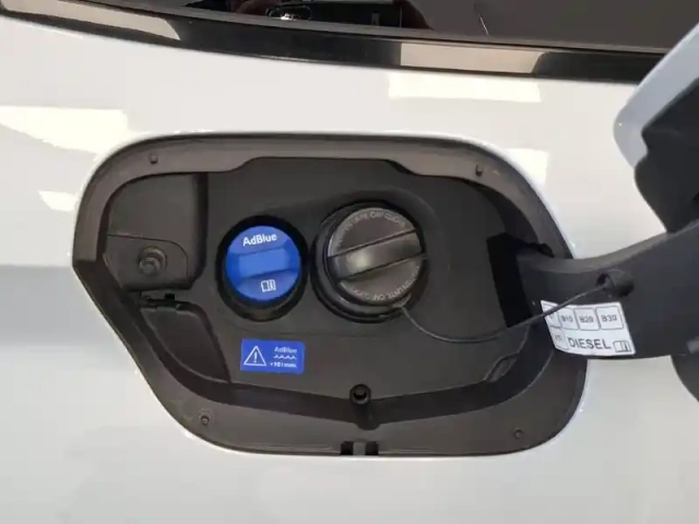 Peugeot 308 sw bluehdi 130ch s&amp;s eat8 — photo 67