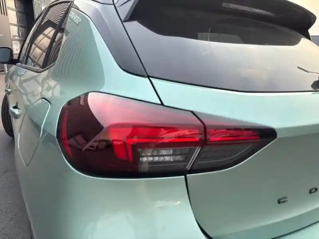 Opel Corsa 1.2 turbo 100 ch — photo 17