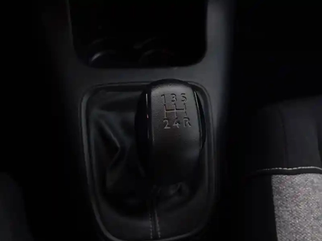 Citroën C3 puretech 83 s&amp;s bvm5 — photo 13