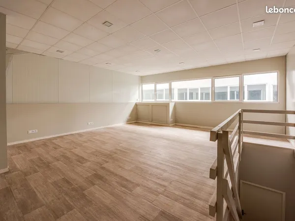 🔥 BUREAU NEUF 44m² CLIMATISÉ — 590/MOIS HT — CŒUR DE BIARRITZ 🔥