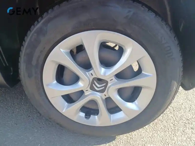 Citroën C3 puretech 83 s&amp;s bvm5 — photo 2