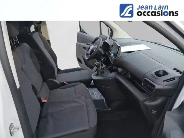 Opel Combo cargo m 650 kg bluehdi 100 s&amp;s bvm6 — photo 18