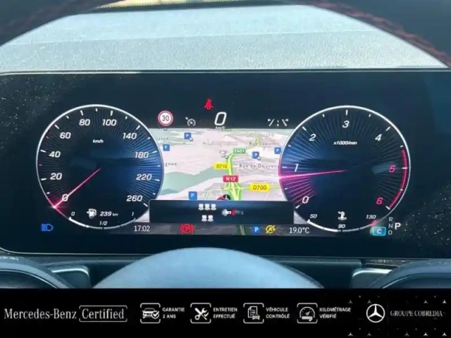Mercedes Glb 200 d 150ch amg line 8g-dct — photo 9