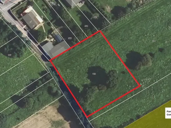 Terrain 2639 m²