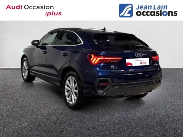 Audi Q3 sportback 35 tfsi 150 ch s tronic 7 — photo 7