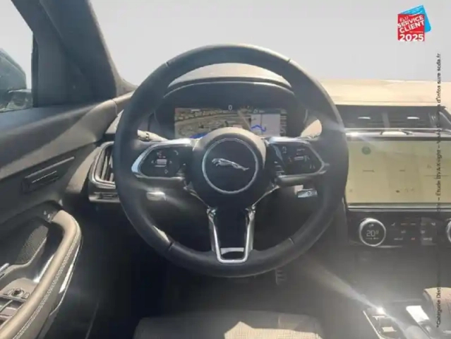 Jaguar E-Pace p300e phev 309ch r-dynamic hse — photo 12