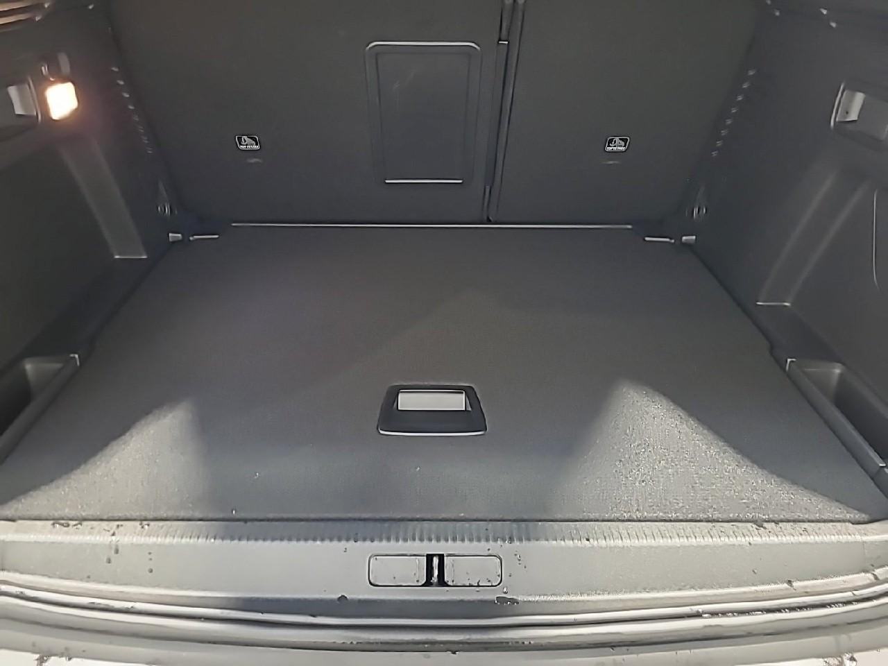 Peugeot 3008 puretech 130ch s&s eat8 gt — photo 14