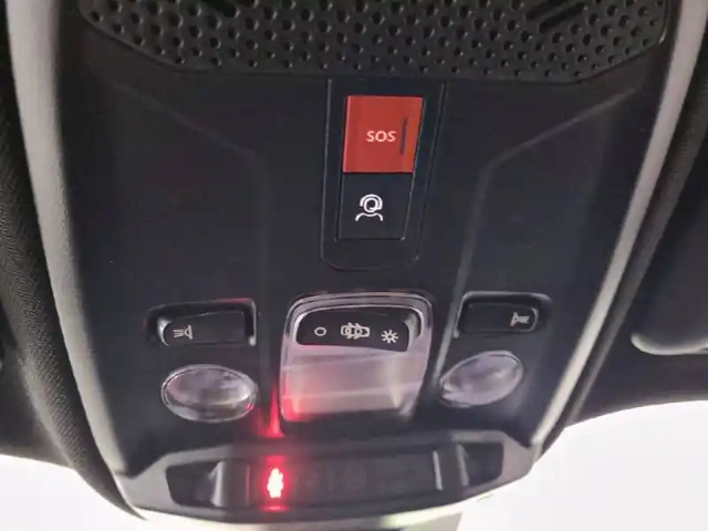 Peugeot 2008 100 s&amp;s bvm6 — photo 16
