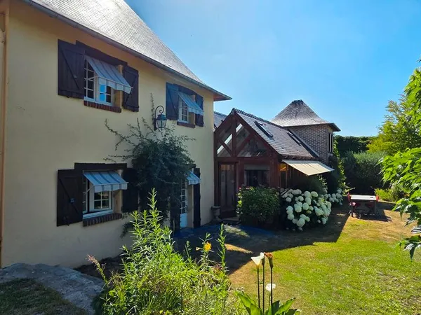 Maison 8 pièces 180 m²