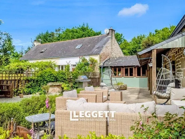 Maison 12 pièces 219 m²