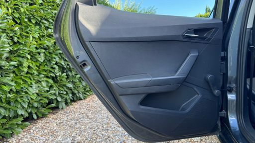 Seat Ibiza 1.0 TSI 95 - Style Business – 2018 – 145842 km – Essence – Boîte Manuelle — photo 24