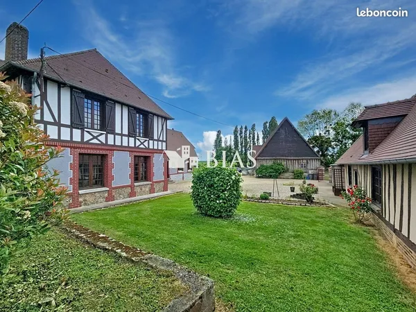 Propriété 7 pièces 203 m²