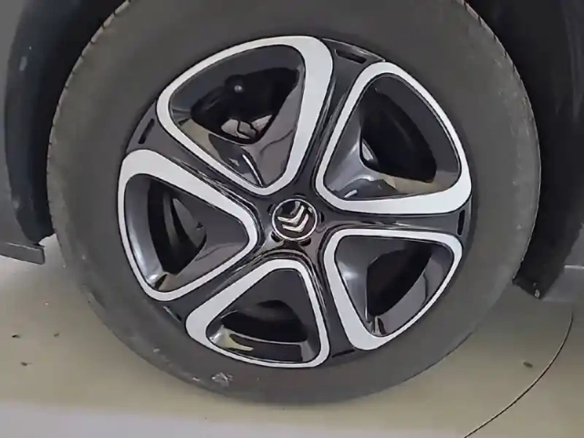 Citroën C3 puretech 83 s&amp;s bvm5 — photo 13