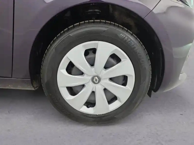 Renault Zoé zoe r110 - 22b — photo 27