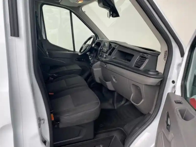 Ford Transit châssis ccb t350 l2 2.0 ecoblue 165ch trend — photo 27