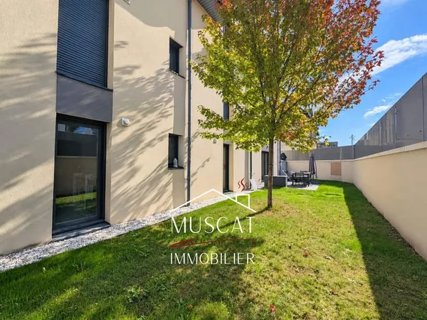 LA VERPILLIERE - Appartement Type 3 - 71.45m2 - Jardin - Gar