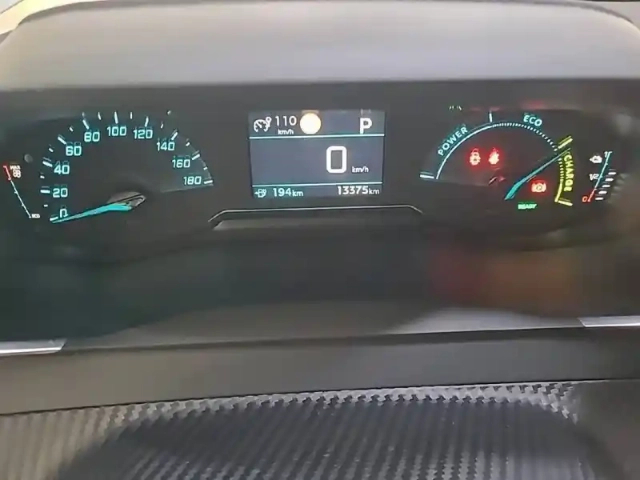 Peugeot 208 electrique 50 kwh 136ch — photo 10