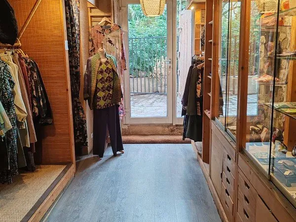 Boutique 30 m²