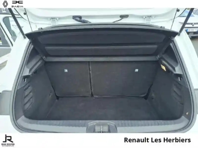 Renault Clio 1.5 blue dci 100ch evolution — photo 7