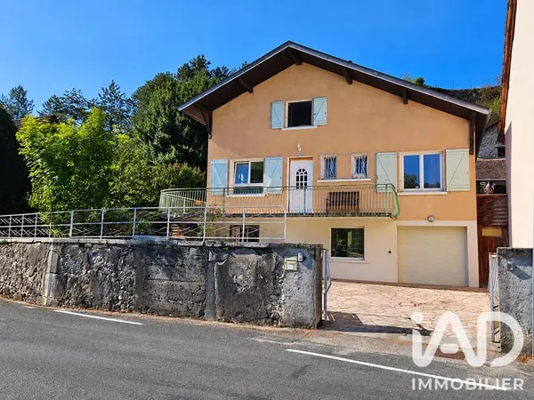 Maison 8 pièces 155 m²