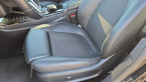 Mercedes Classe CLA 2.0 200d 150 8G-DCT - Progressive Line – 2020 – 108248 km – Diesel – Boîte Automatique — photo 35