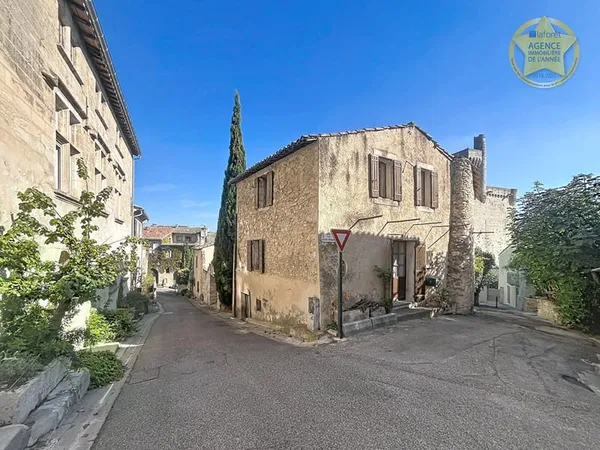 Maison Villeneuve Les Avignon 4 pièce(s)