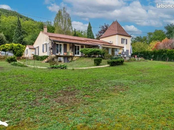 Maison 7 pièces 191 m²