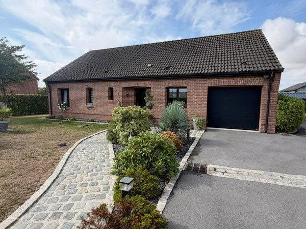 Maison individuelle 135m² habitable - Terrain 1 456 m² - Semi Plain-pied - Forest-en-Cambrésis