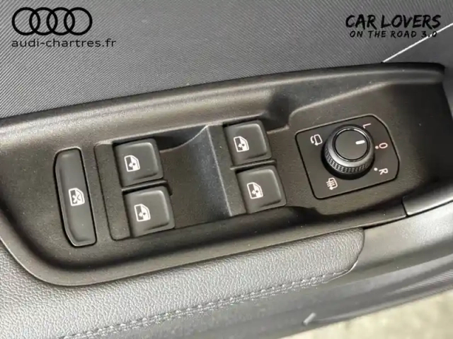 Audi A1 sportback 25 tfsi 95 ch s tronic 7 — photo 17