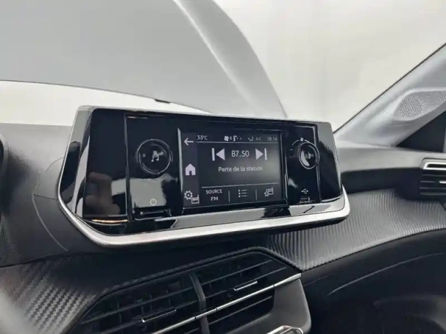Peugeot 208 puretech 75 s&amp;s bvm5 — photo 42