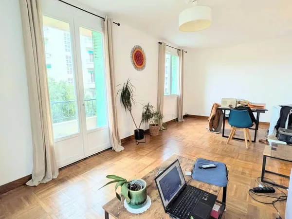 Appartement 2 pièces 60 m²