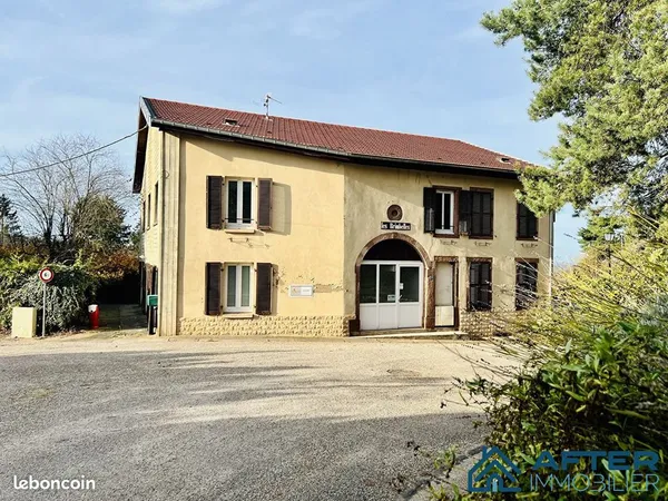 Immeuble 243 m²