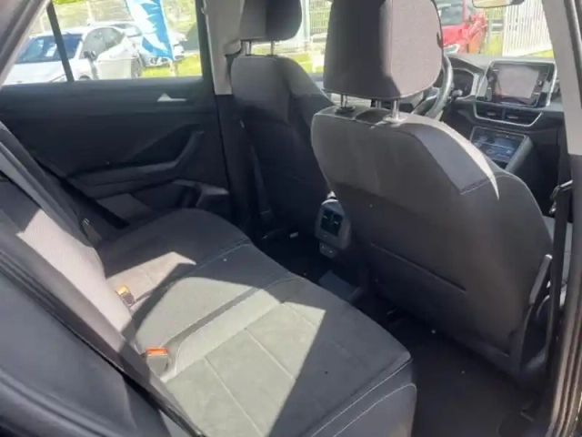 Volkswagen T-Roc 1.5 tsi evo 150ch style — photo 13