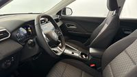 Mg Zs 1.5 Hybrid+ 197ch Comfort — photo 12