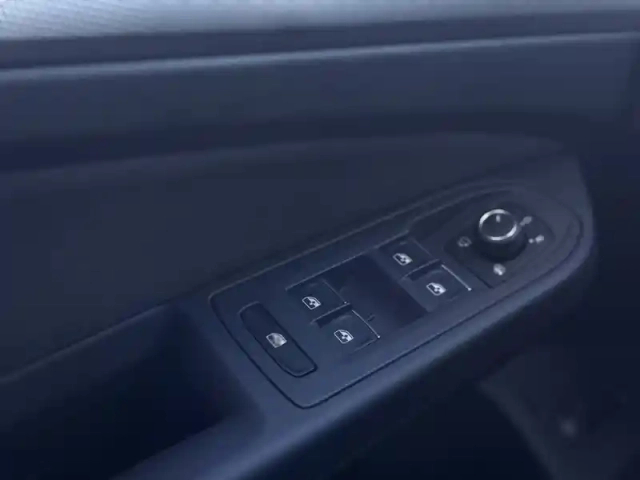 Volkswagen Golf 1.5 ehybrid 204 dsg6 — photo 39